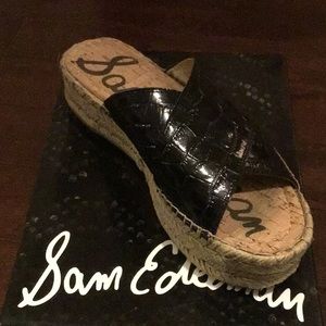 Women’s espadrille slides